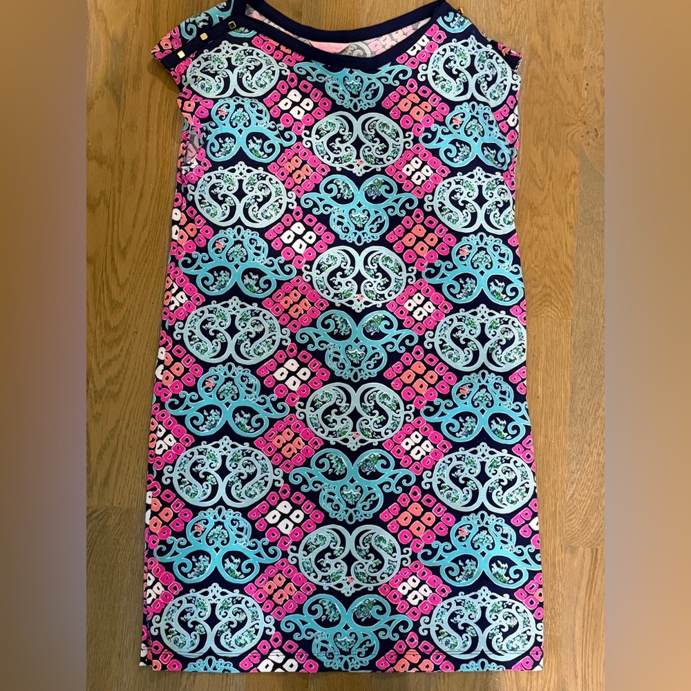 Lilly Pulitzer Shift Dress EUC size L